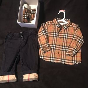 Burberry boy 18-24 months set shoes not included